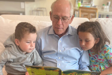9 Ways to Create Lasting Bonds with Grandparents through Books