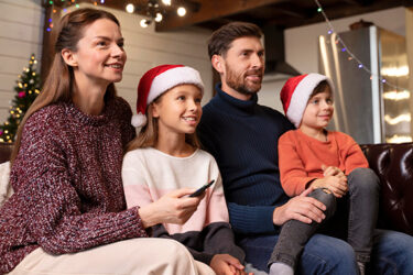 Best 16 Holiday Films to Watch with the Family