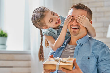 Practical Presents for Father's Day|IQ Vise System by Work IQ Tools|Dumbbells and cardio equipment|Over-ear Bluetooth-connected earbuds