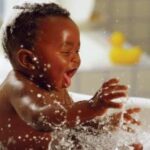 The Bathtub is a Baby's Sensory Playground | Birminghamparent.com