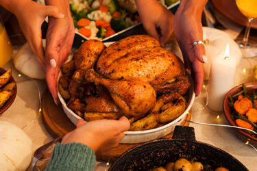 Where to Pick Up Thanksgiving Meals Around Town