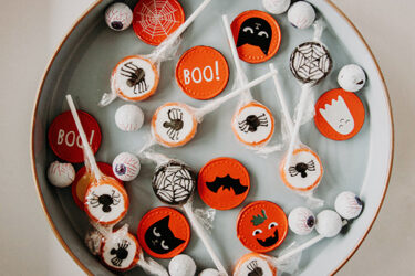How to Keep Kids with Severe Food Allergies Safe this Halloween